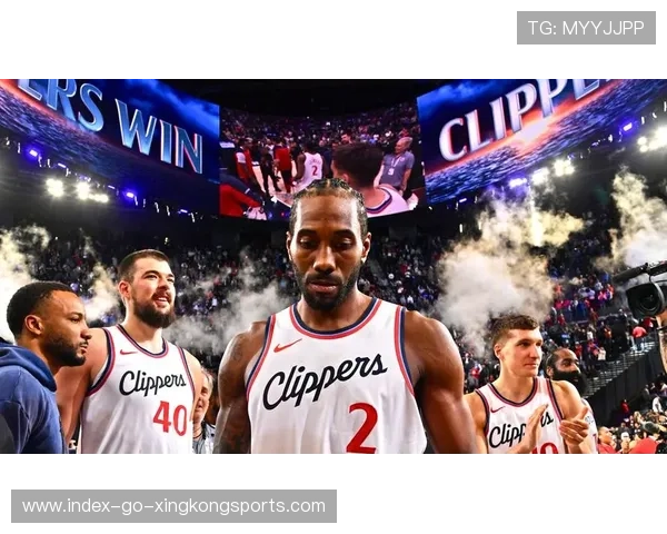 快船快攻推进快，反击上篮连拿分